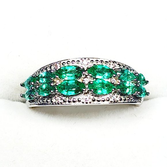 AAA African Emerald Natural White Zircon band ring in Plat/925SS 1.20 ct size 8 - Picture 1 of 6